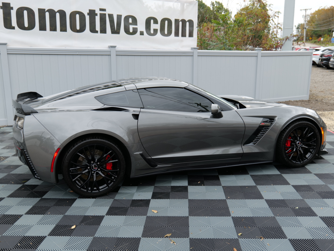Chevrolet Corvette 2dr Z06 Cpe w/3LZ 2015 Chevrolet Corvette 2dr Z06 Cpe w/3LZ 2015