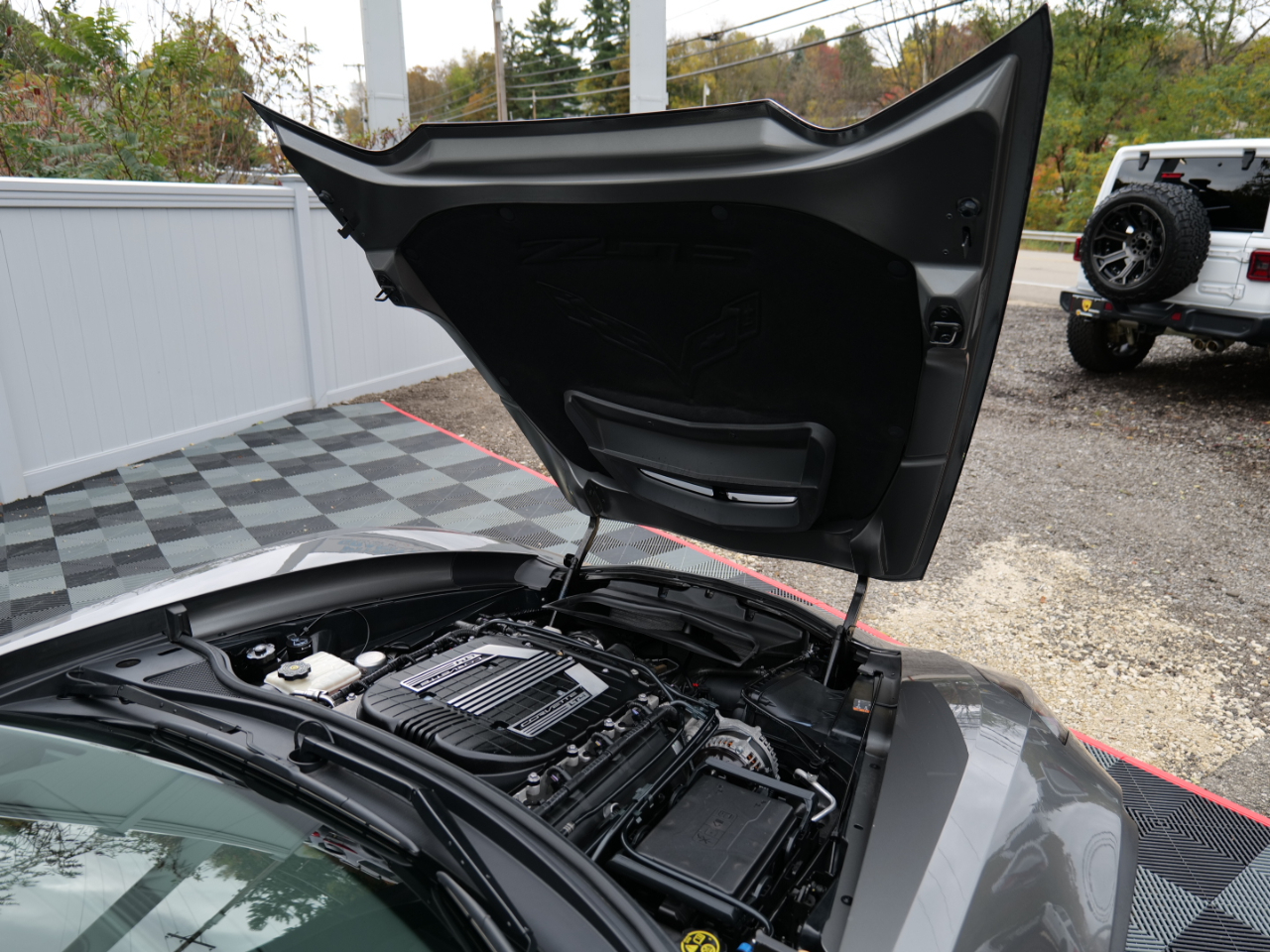 Chevrolet Corvette 2dr Z06 Cpe w/3LZ 2015 Chevrolet Corvette 2dr Z06 Cpe w/3LZ 2015