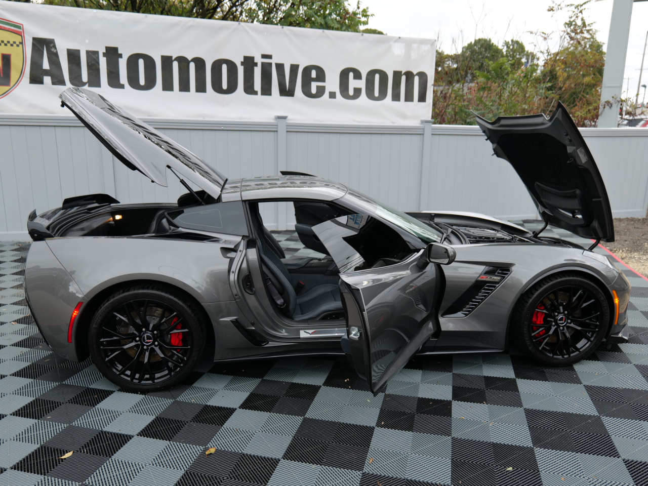 Chevrolet Corvette 2dr Z06 Cpe w/3LZ 2015 Chevrolet Corvette 2dr Z06 Cpe w/3LZ 2015