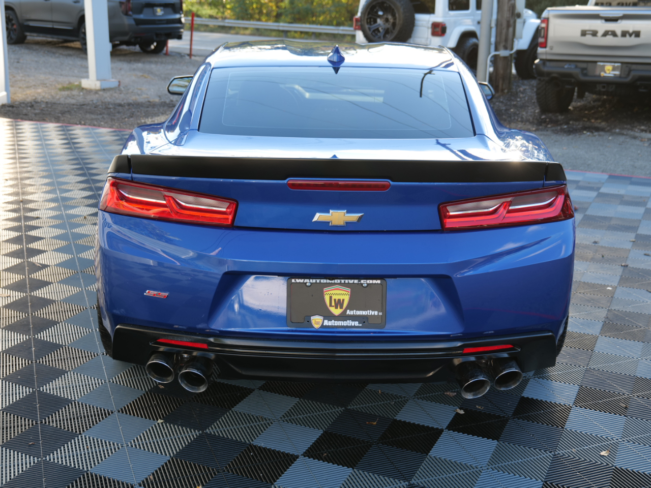 Chevrolet Camaro 2dr Cpe 1SS 2018 Chevrolet Camaro 2dr Cpe 1SS 2018