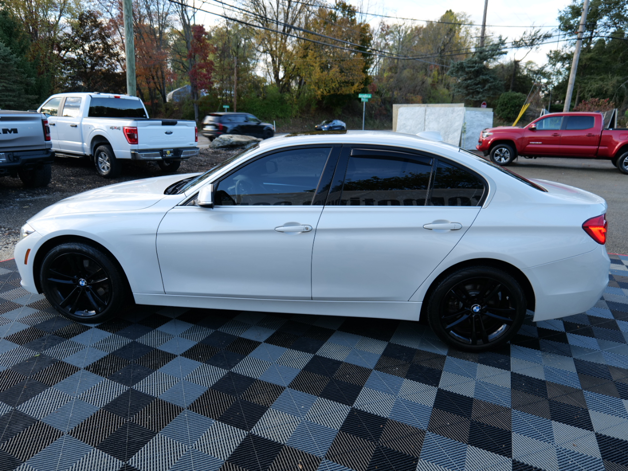 BMW 3 Series 328d xDrive Sedan 2018 BMW 3 Series 328d xDrive Sedan 2018