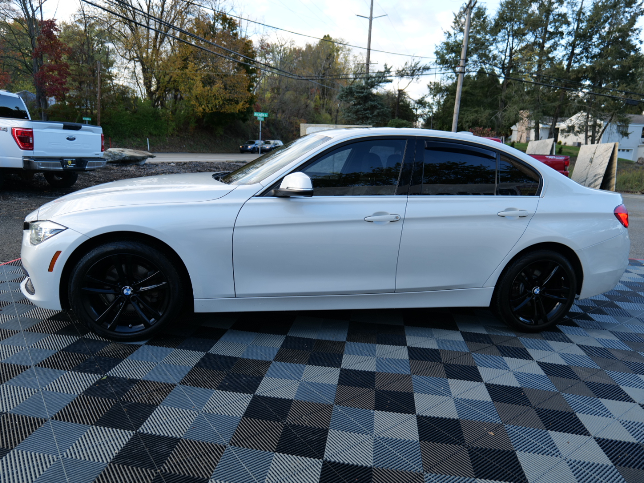 BMW 3 Series 328d xDrive Sedan 2018 BMW 3 Series 328d xDrive Sedan 2018