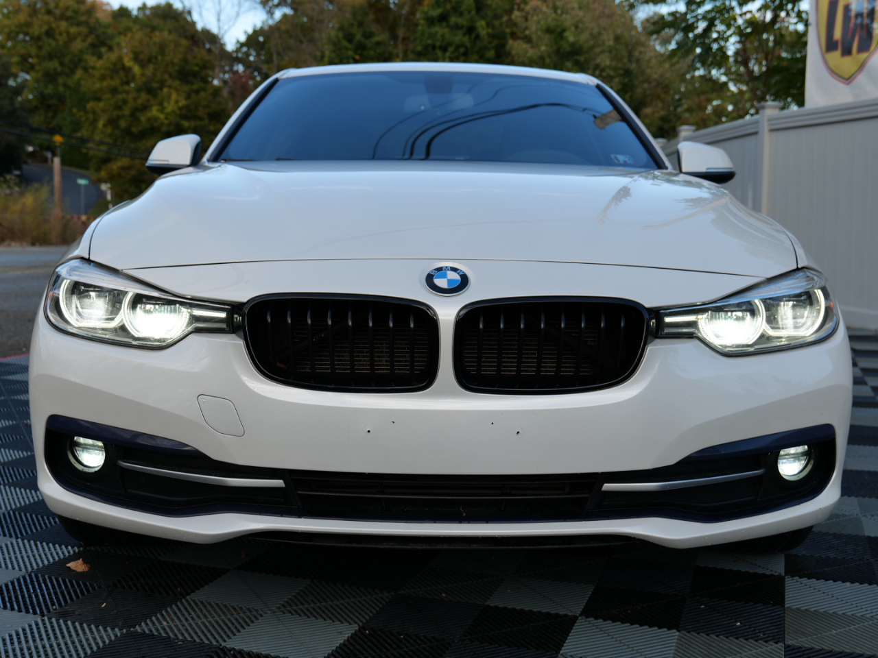 BMW 3 Series 328d xDrive Sedan 2018 BMW 3 Series 328d xDrive Sedan 2018