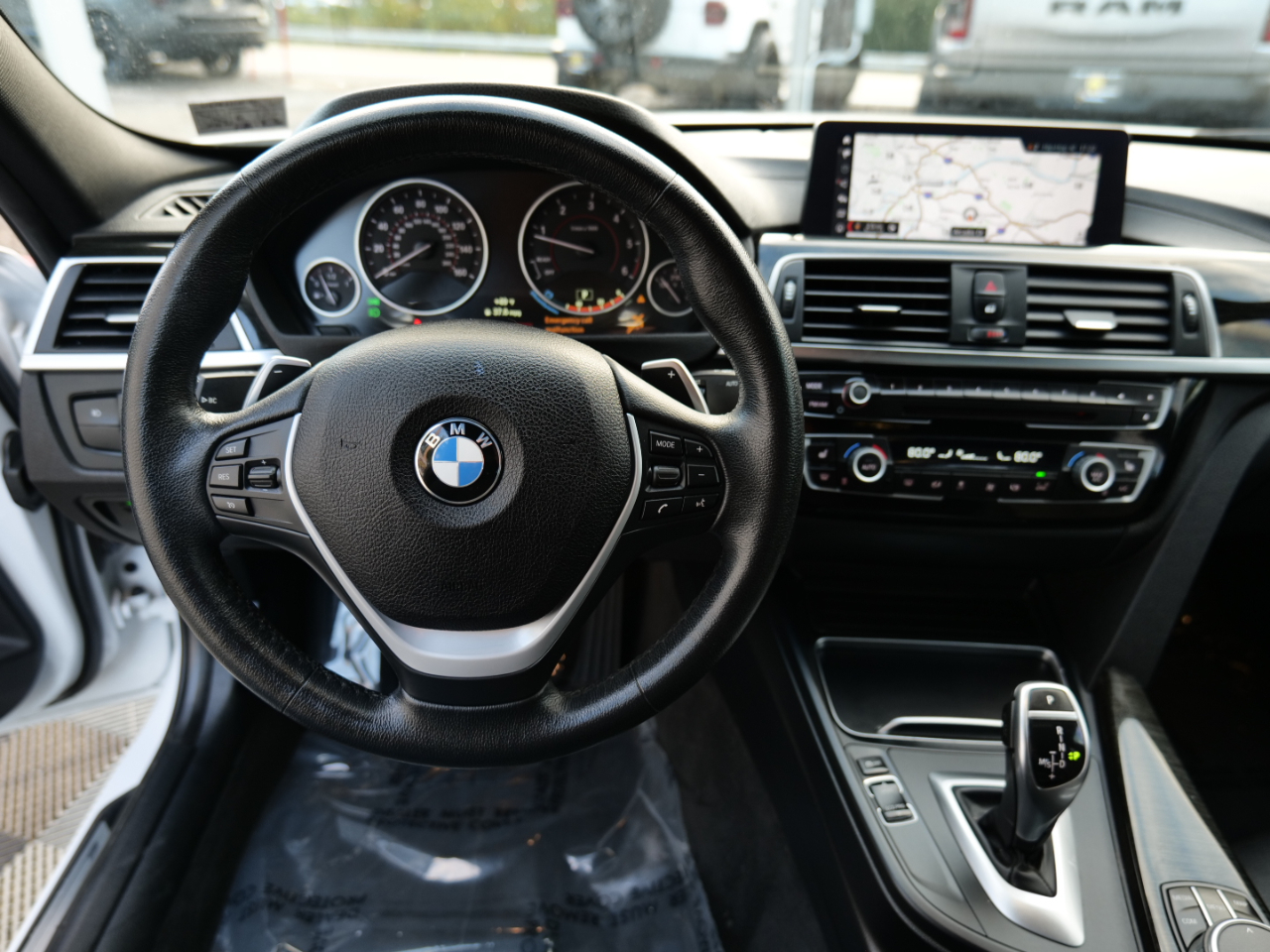 BMW 3 Series 328d xDrive Sedan 2018 BMW 3 Series 328d xDrive Sedan 2018