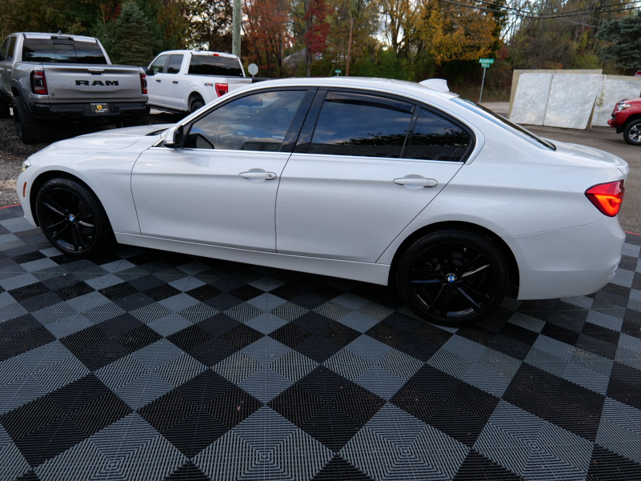 BMW 3 Series 328d xDrive Sedan 2018 BMW 3 Series 328d xDrive Sedan 2018