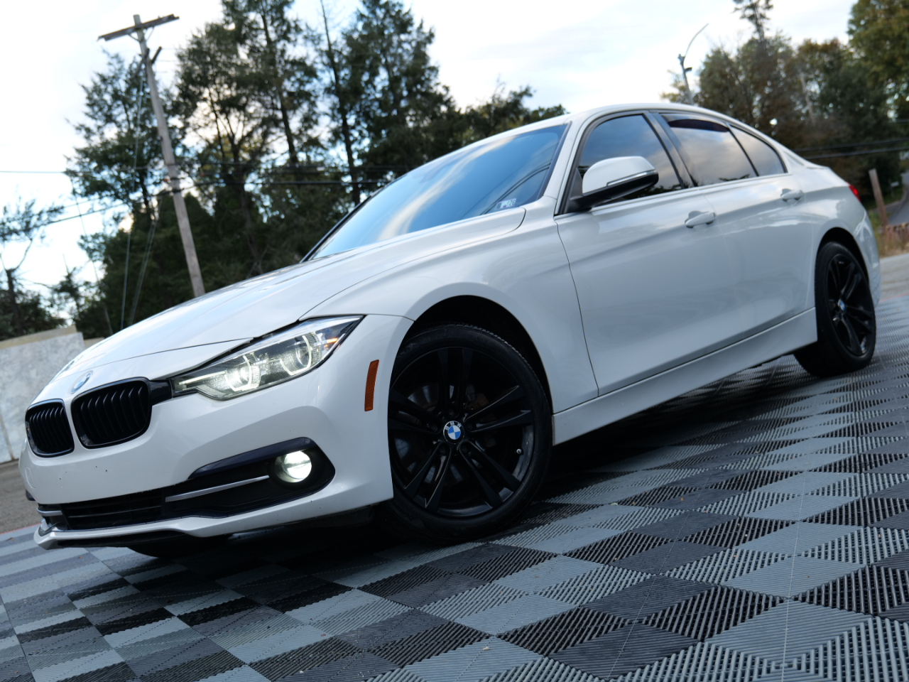 BMW 3 Series 328d xDrive Sedan 2018 BMW 3 Series 328d xDrive Sedan 2018