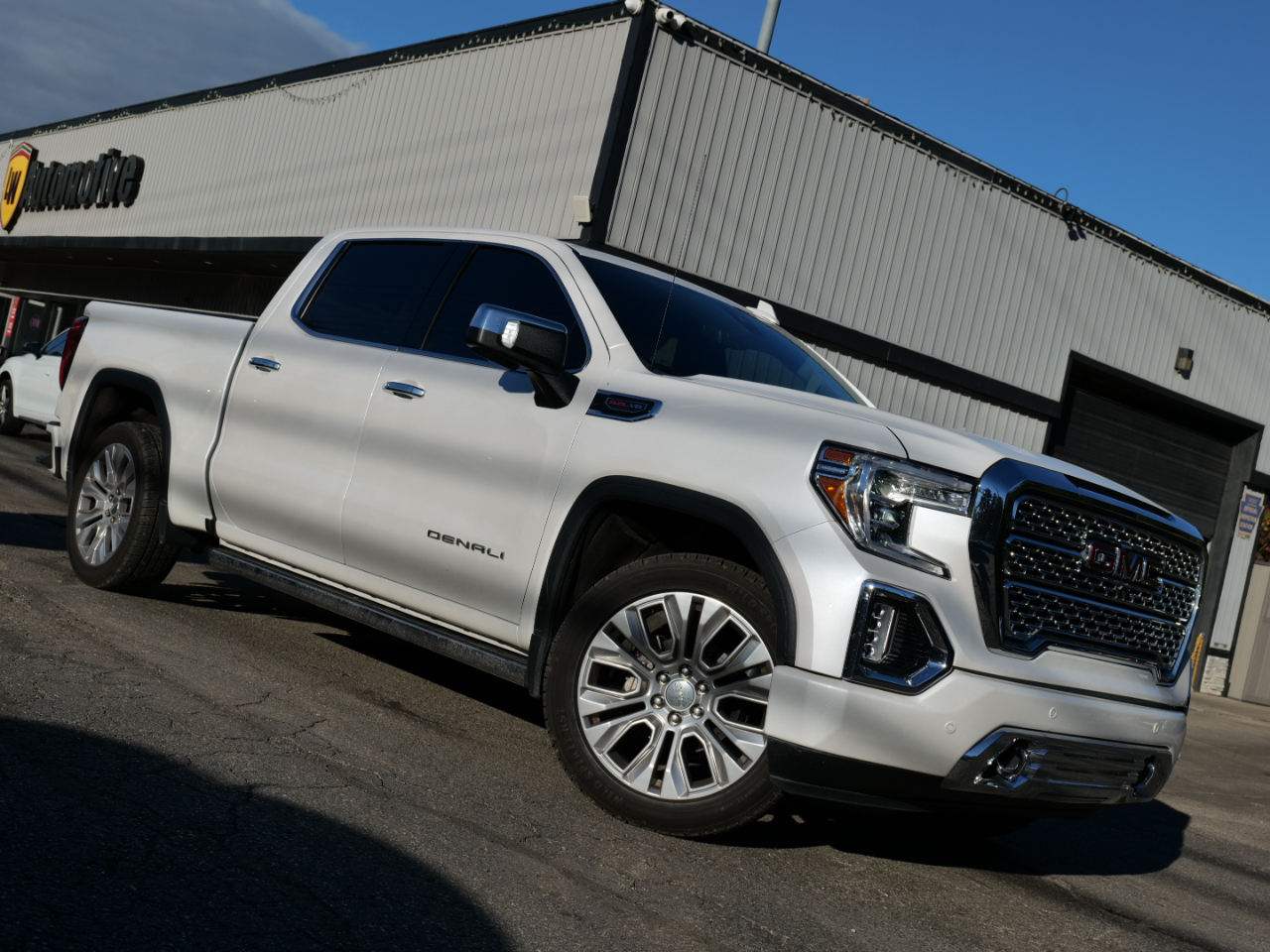 2021 GMC Sierra 1500 4WD Crew Cab 147" Denali