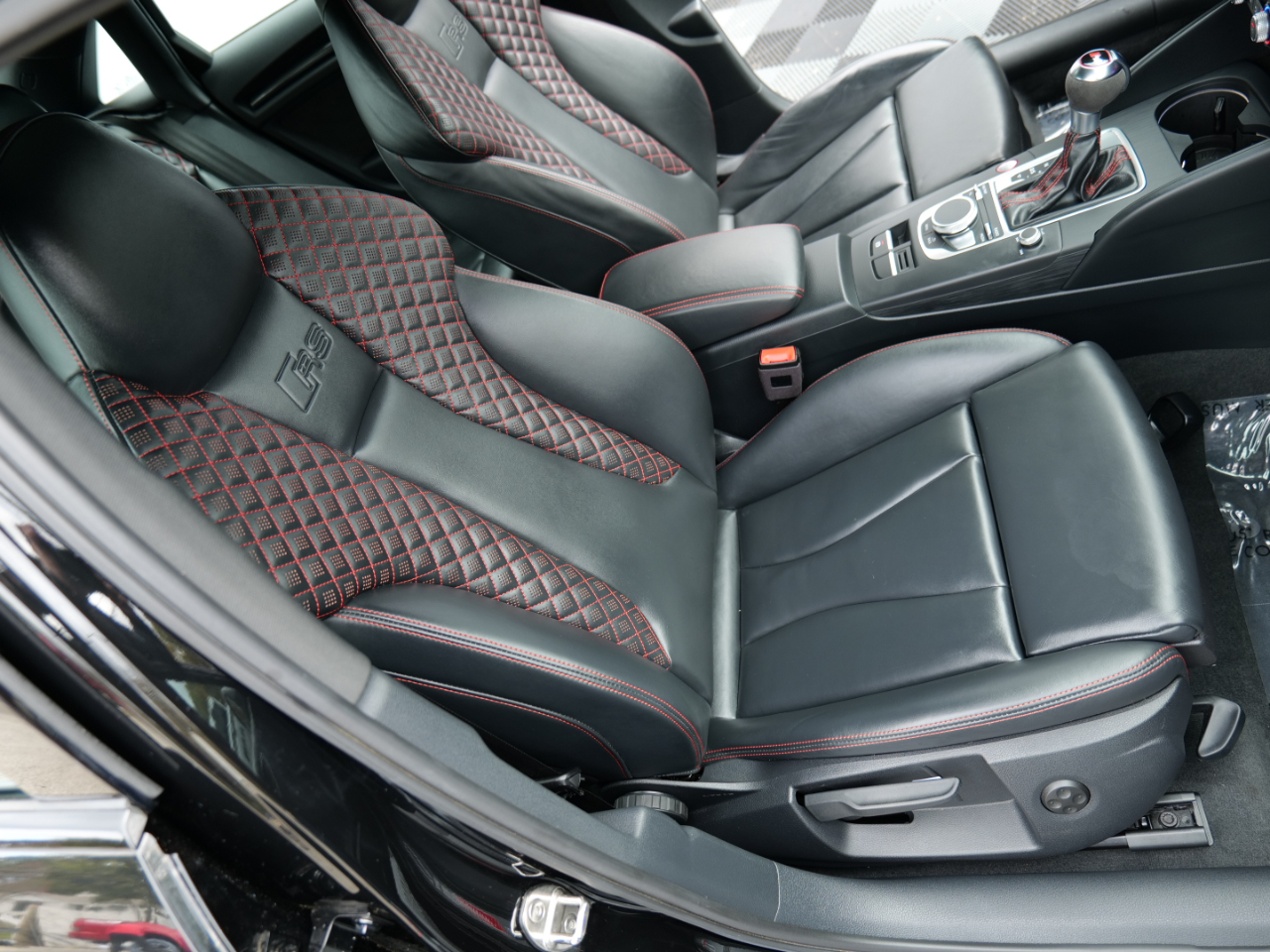 Audi RS 3 2.5 TFSI S Tronic 2018 Audi RS 3 2.5 TFSI S Tronic 2018