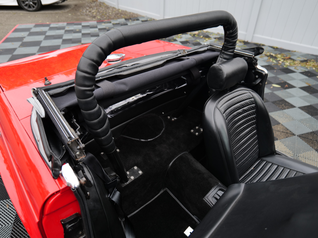 Triumph TR6  1974 Triumph TR6  1974