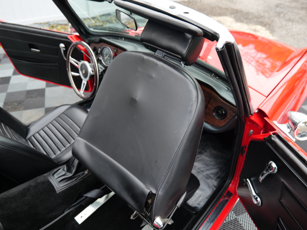 Triumph TR6  1974 Triumph TR6  1974