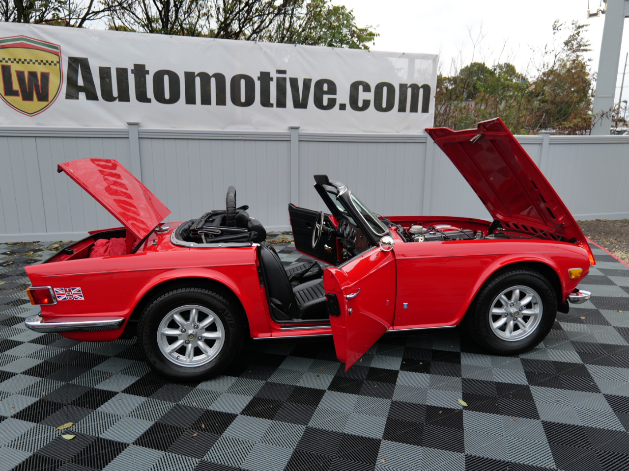 Triumph TR6  1974 Triumph TR6  1974