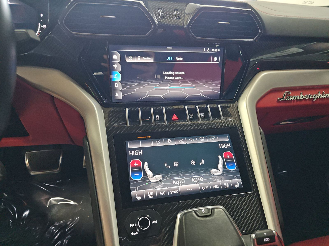 Lamborghini Urus AWD 2020 Lamborghini Urus AWD 2020