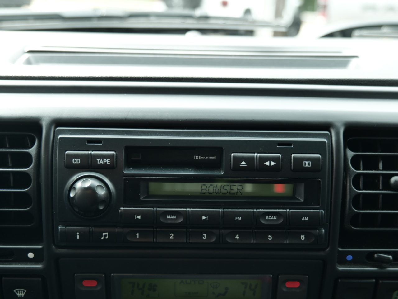 Land Rover Discovery 4dr Wgn SE 2004 Land Rover Discovery 4dr Wgn SE 2004