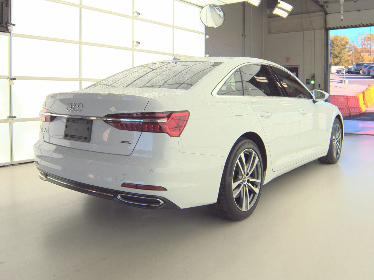 Audi A6 Sedan Premium Plus 45 TFSI quattro 2022 Audi A6 Sedan Premium Plus 45 TFSI quattro 2022