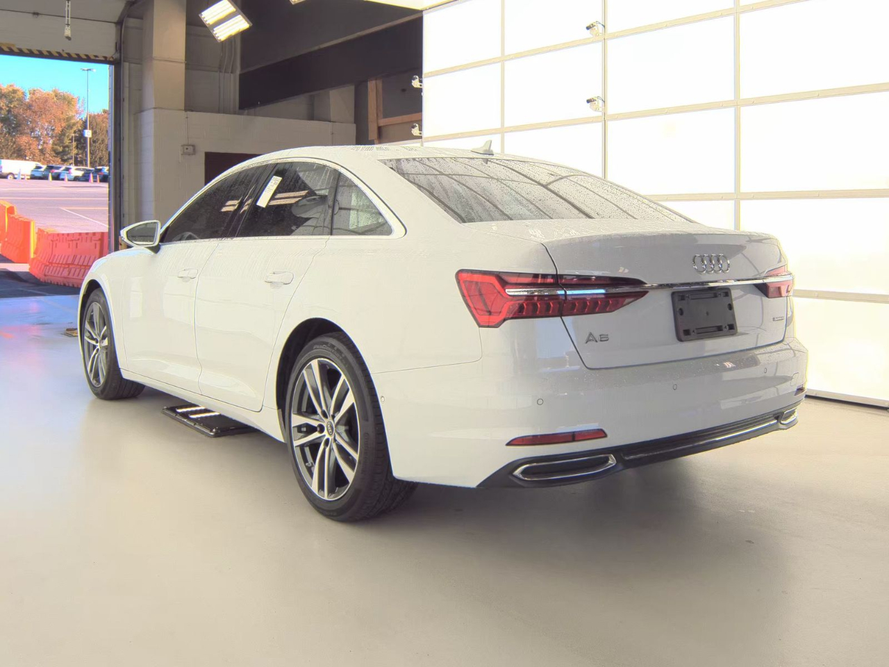 Audi A6 Sedan Premium Plus 45 TFSI quattro 2022 Audi A6 Sedan Premium Plus 45 TFSI quattro 2022