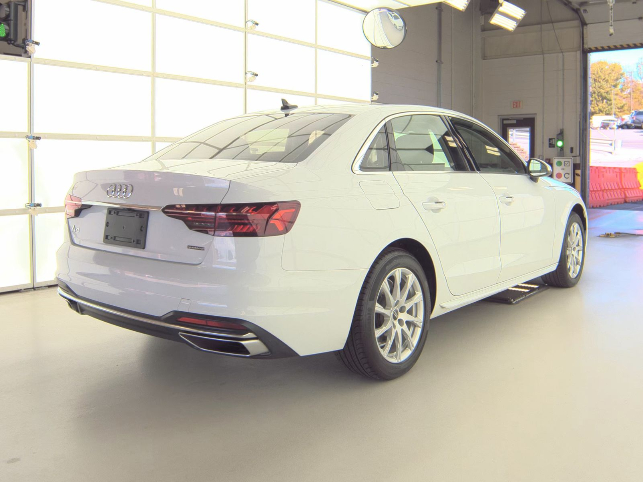 Audi A4 Sedan Premium 40 TFSI quattro 2022 Audi A4 Sedan Premium 40 TFSI quattro 2022