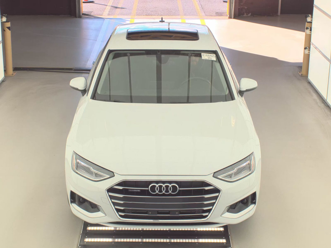 Audi A4 Sedan Premium 40 TFSI quattro 2022 Audi A4 Sedan Premium 40 TFSI quattro 2022