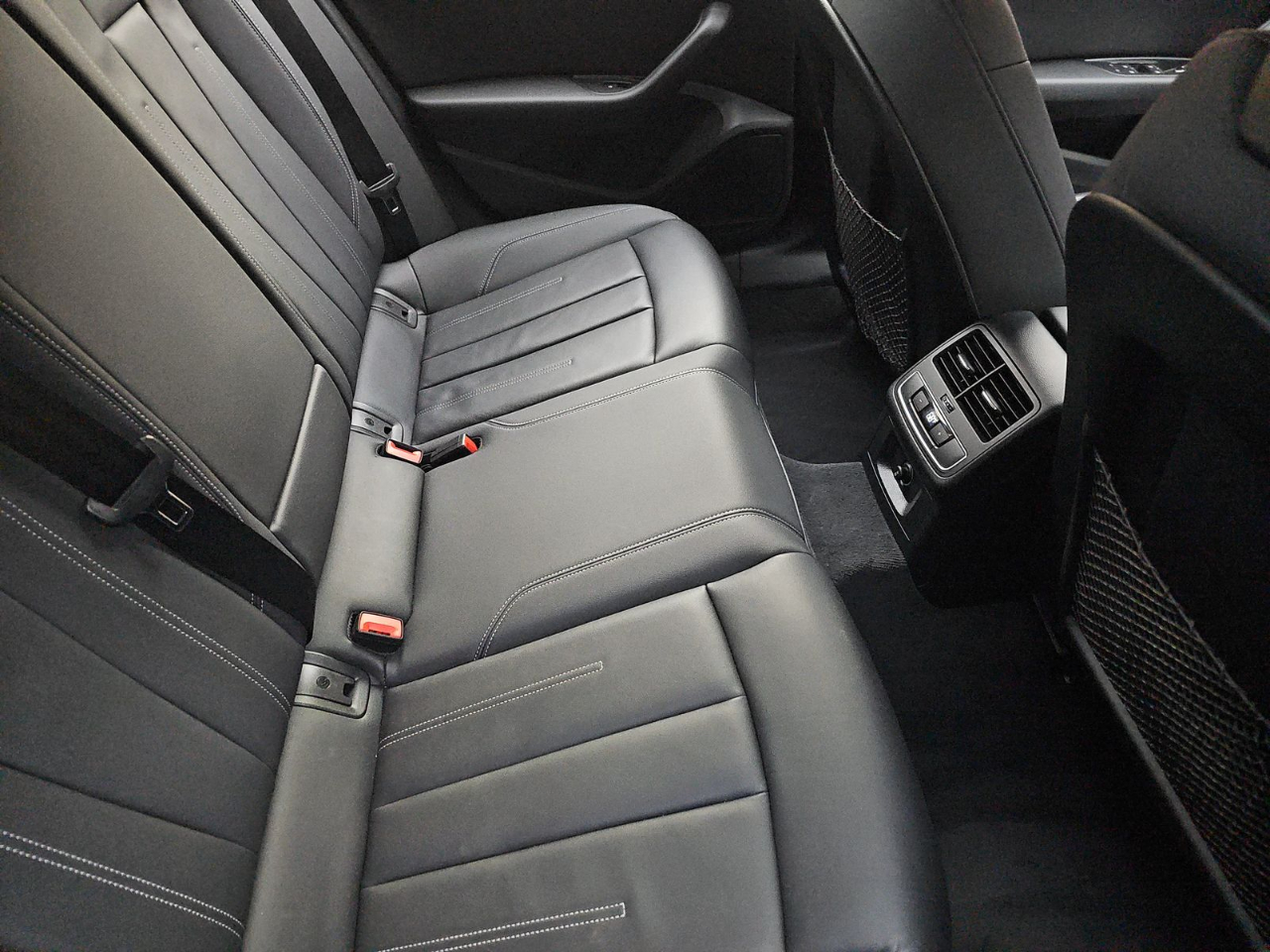 Audi A4 Sedan Premium 40 TFSI quattro 2022 Audi A4 Sedan Premium 40 TFSI quattro 2022