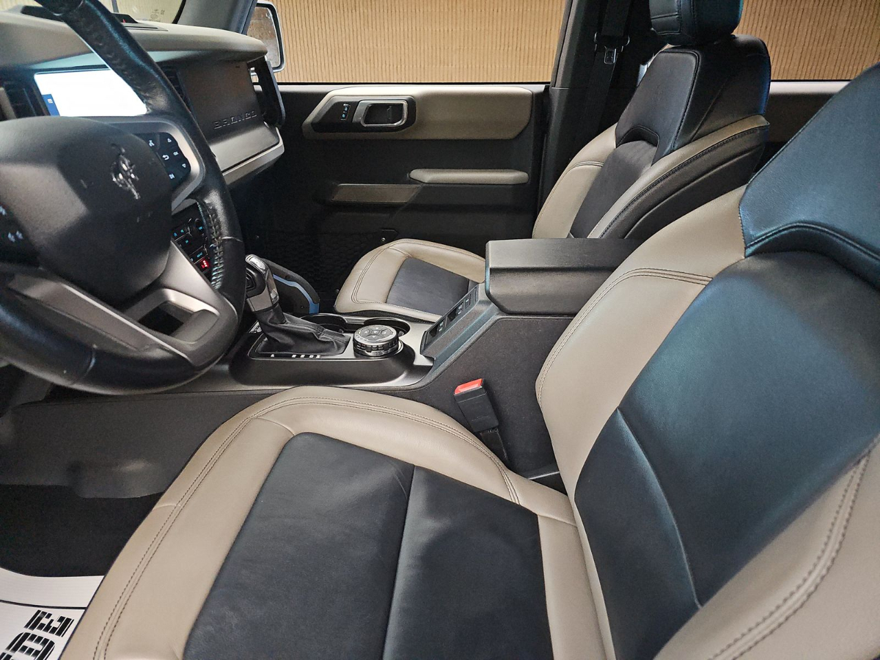 Ford Bronco Black Diamond 4 Door Advanced 4x4 2022 Ford Bronco Black Diamond 4 Door Advanced 4x4 2022