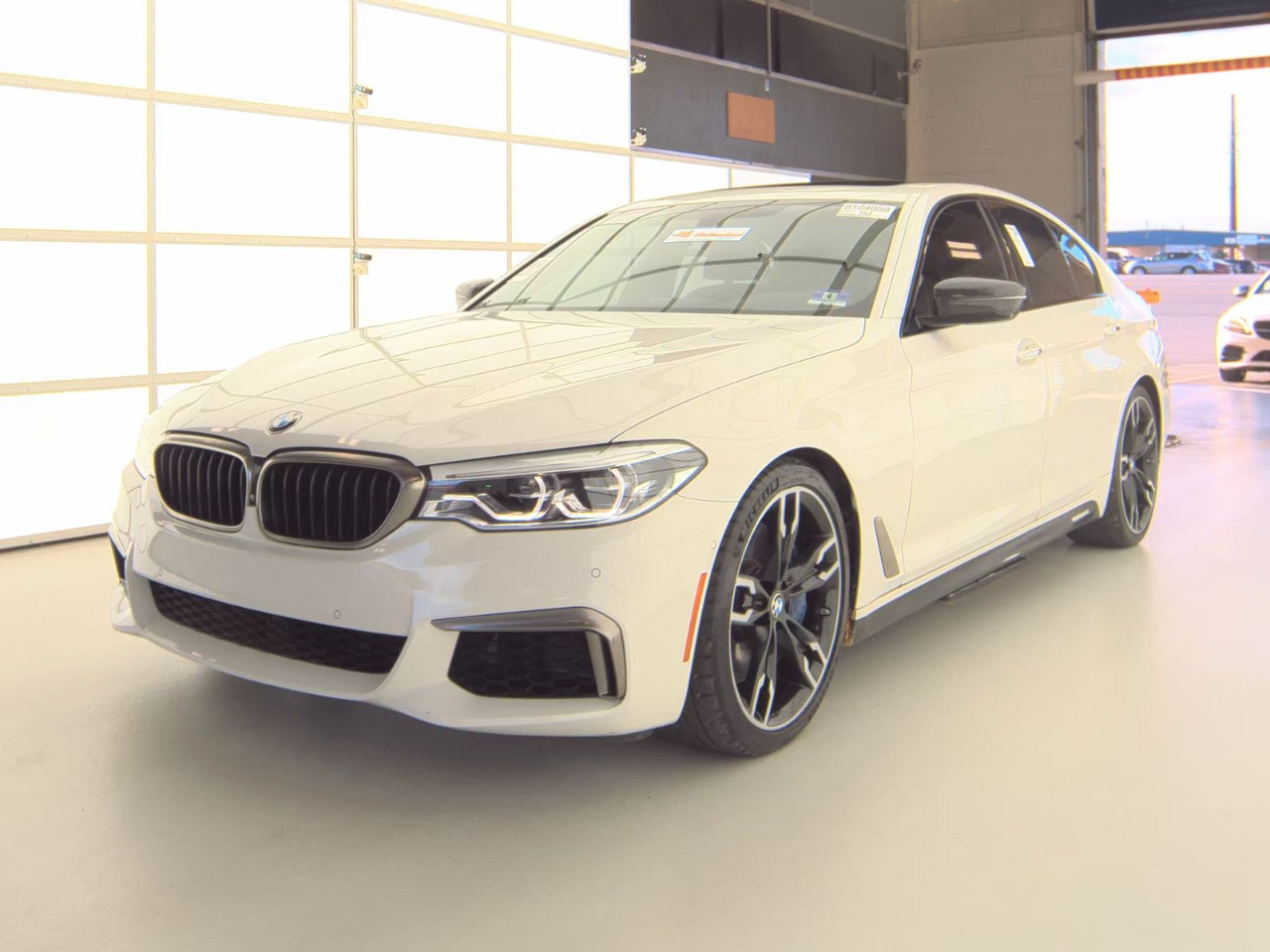 BMW 5 Series M550i xDrive Sedan 2018 BMW 5 Series M550i xDrive Sedan 2018