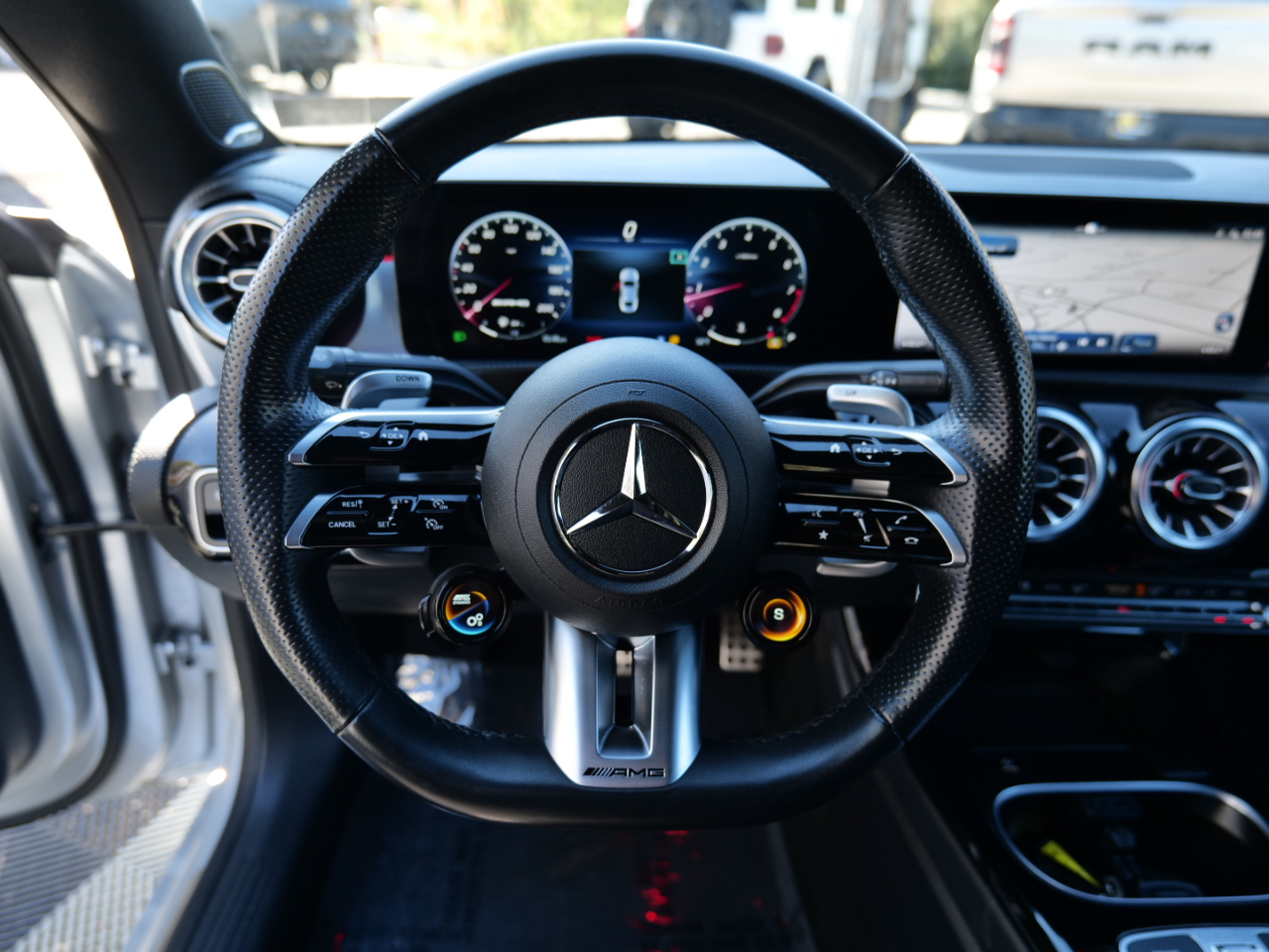 Mercedes-Benz CLA  2024 Mercedes-Benz CLA  2024