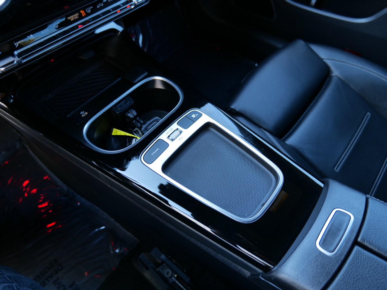 Mercedes-Benz CLA  2024 Mercedes-Benz CLA  2024