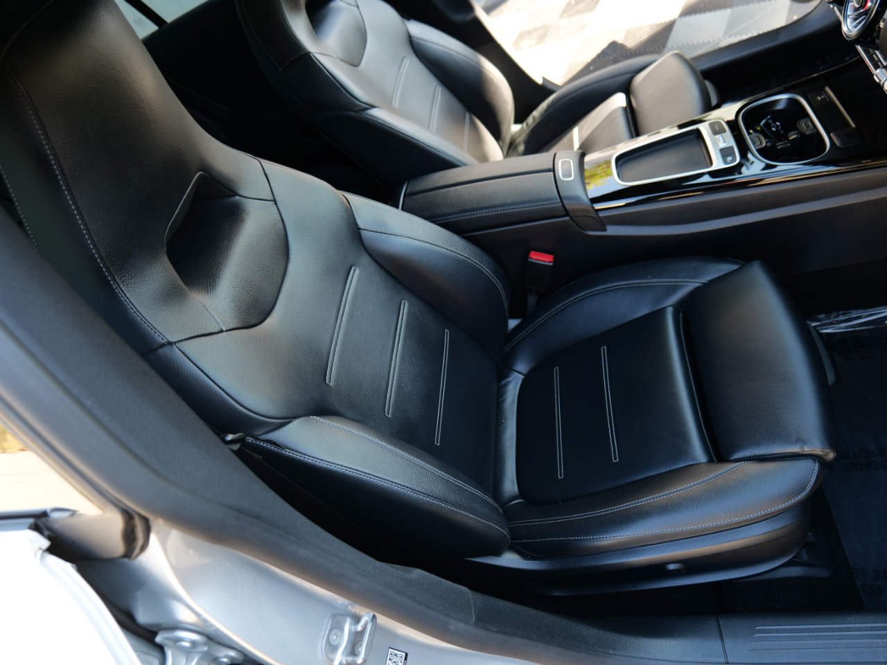 Mercedes-Benz CLA  2024 Mercedes-Benz CLA  2024