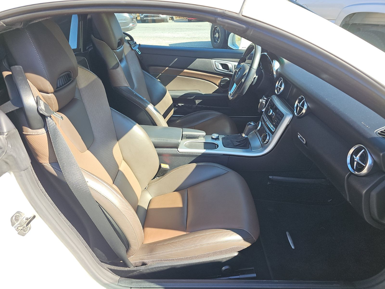 Mercedes-Benz SLK-Class 2dr Roadster SLK 250 2015 Mercedes-Benz SLK-Class 2dr Roadster SLK 250 2015