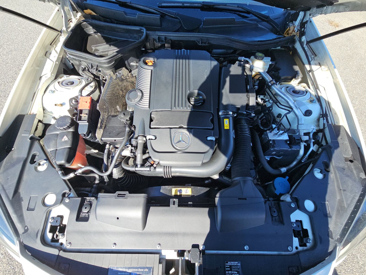 Mercedes-Benz SLK-Class 2dr Roadster SLK 250 2015 Mercedes-Benz SLK-Class 2dr Roadster SLK 250 2015