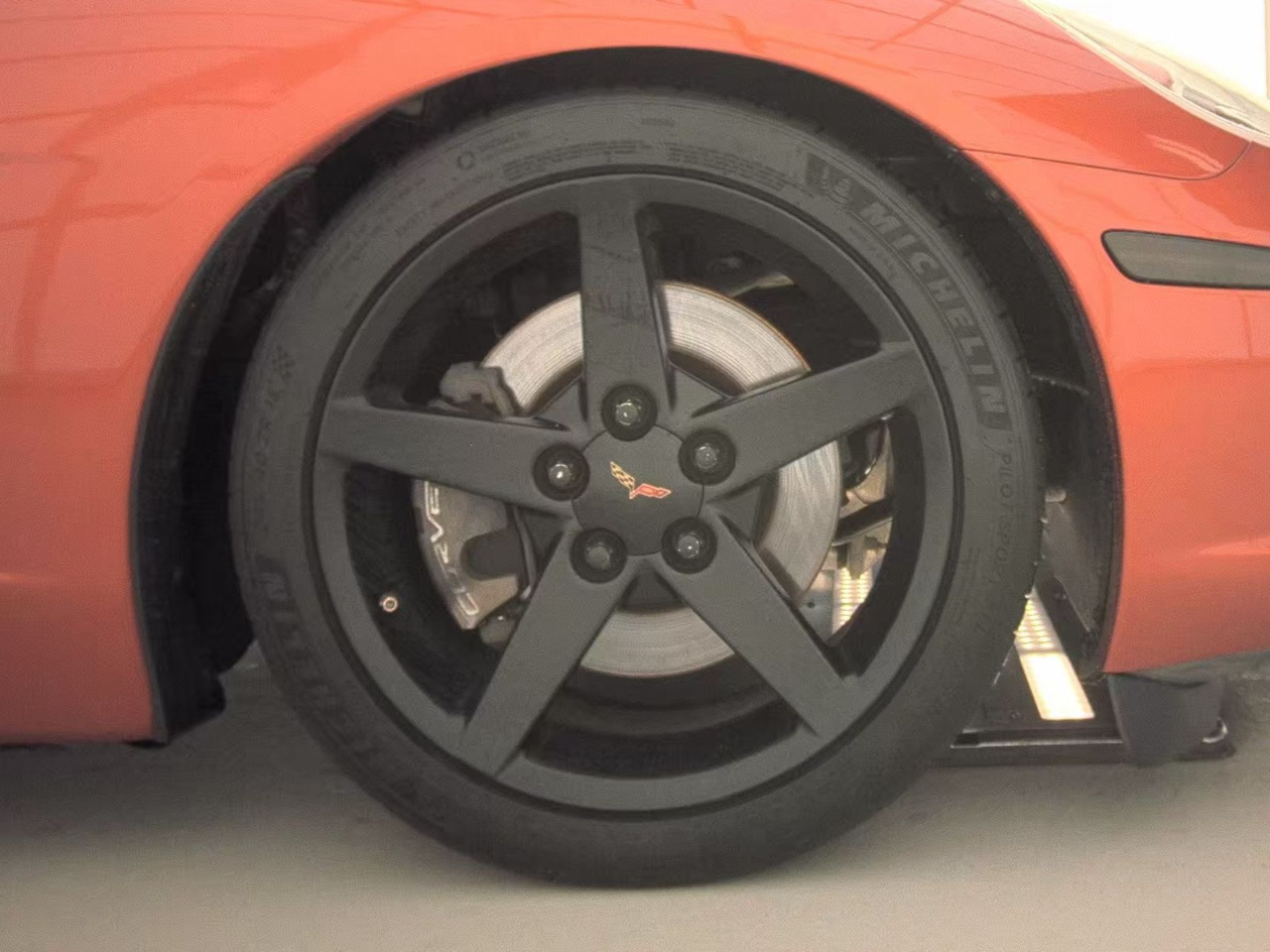 Chevrolet Corvette 2dr Cpe 2005 Chevrolet Corvette 2dr Cpe 2005