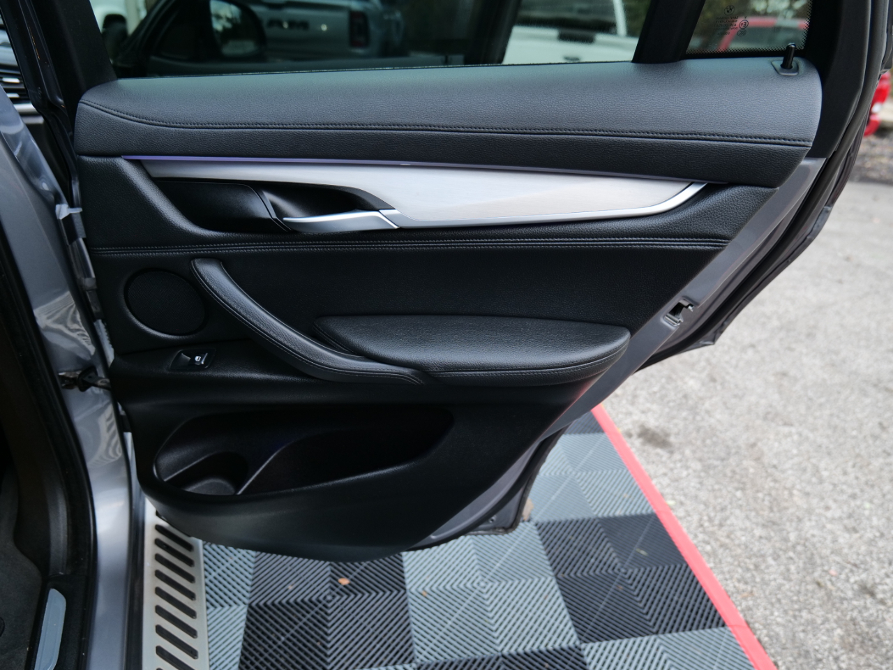 BMW X6 AWD 4dr xDrive35i 2016 BMW X6 AWD 4dr xDrive35i 2016