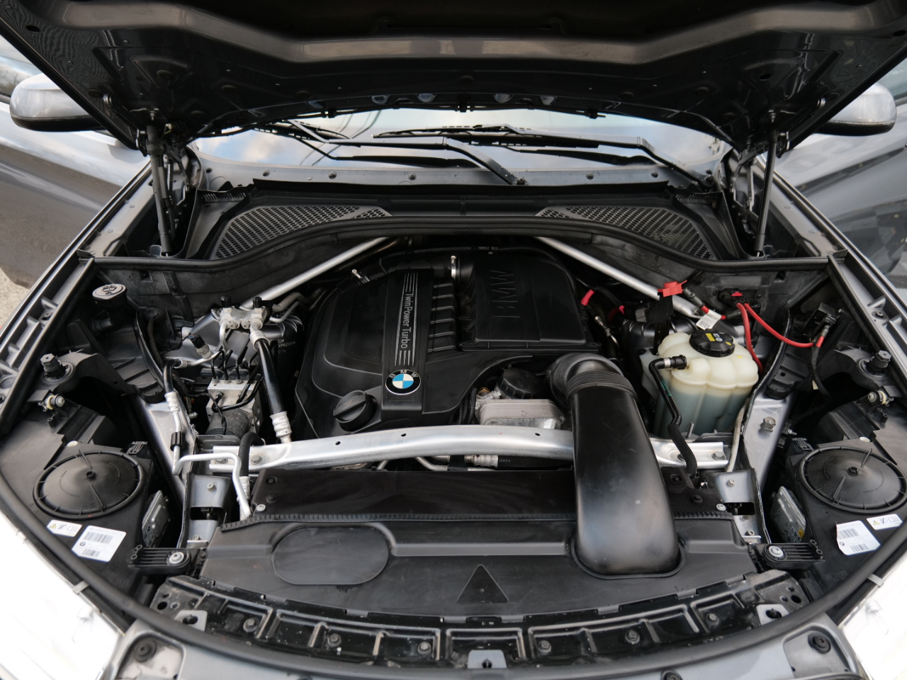 BMW X6 AWD 4dr xDrive35i 2016 BMW X6 AWD 4dr xDrive35i 2016