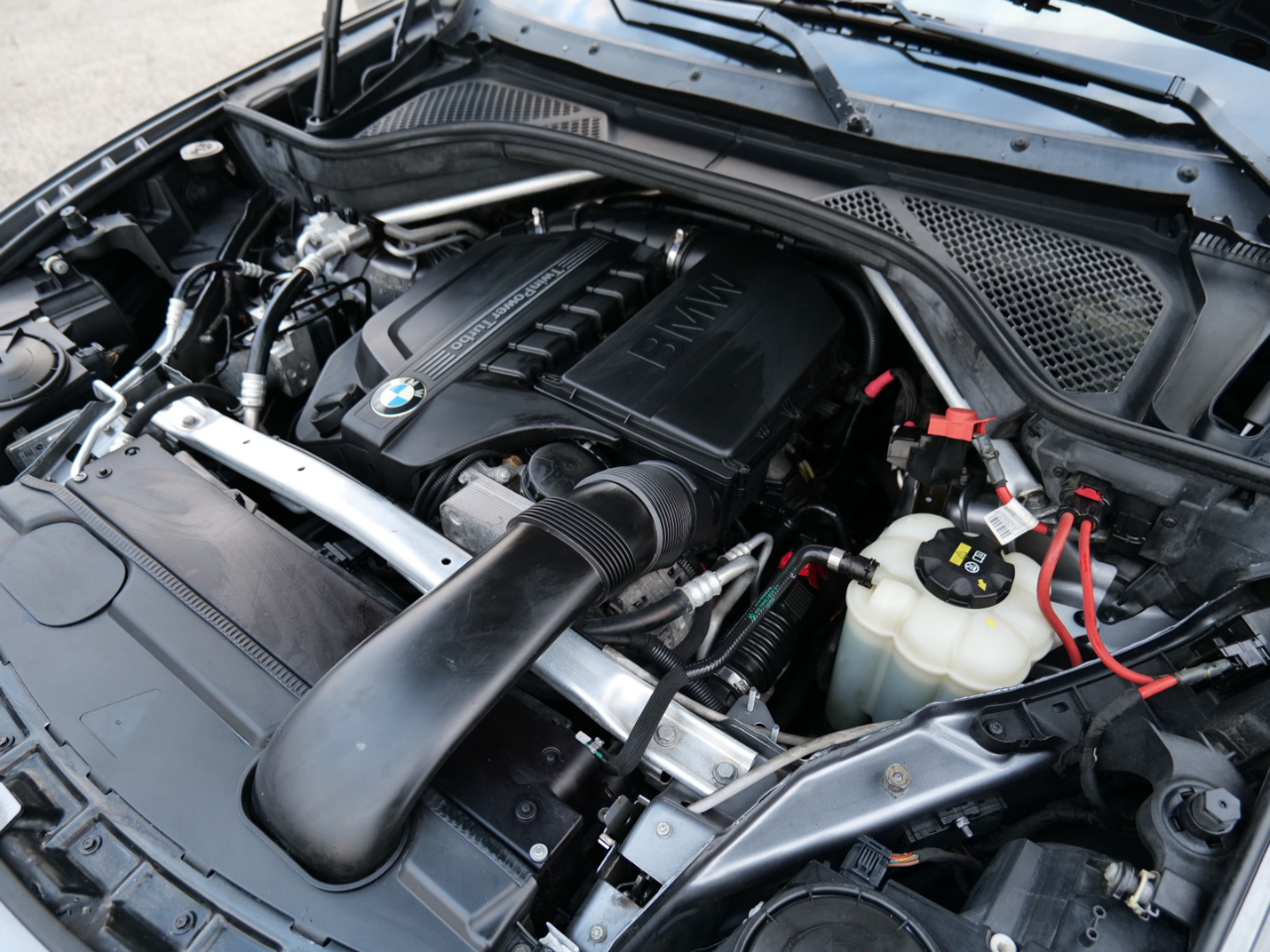 BMW X6 AWD 4dr xDrive35i 2016 BMW X6 AWD 4dr xDrive35i 2016