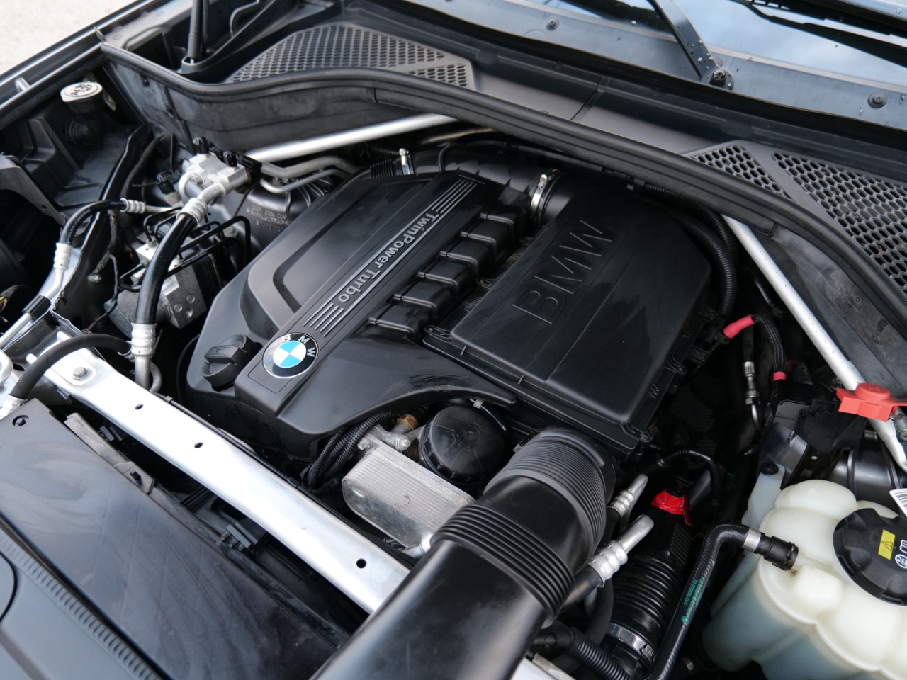 BMW X6 AWD 4dr xDrive35i 2016 BMW X6 AWD 4dr xDrive35i 2016