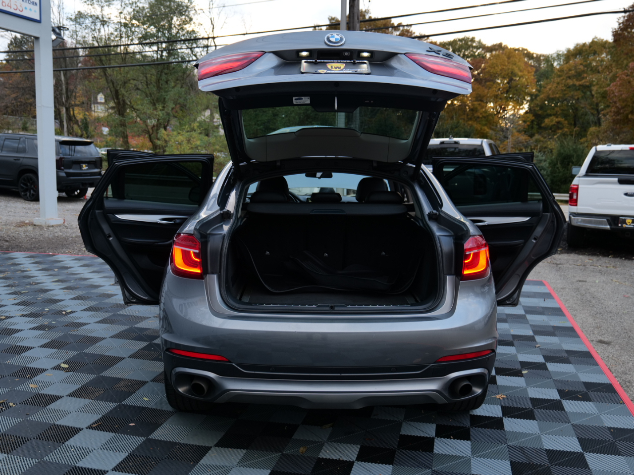 BMW X6 AWD 4dr xDrive35i 2016 BMW X6 AWD 4dr xDrive35i 2016