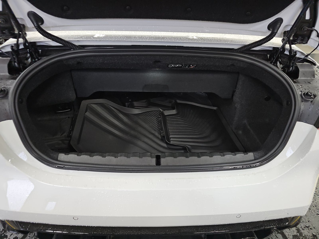 BMW M4 Competition xDrive Convertible 2024 BMW M4 Competition xDrive Convertible 2024