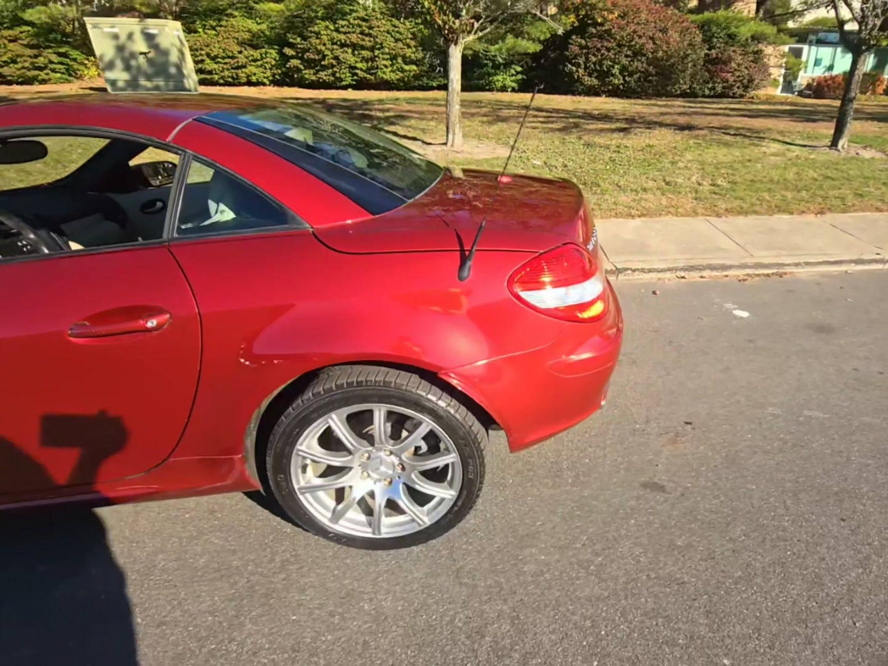 Mercedes-Benz SLK-Class Roadster 3.0L 2006 Mercedes-Benz SLK-Class Roadster 3.0L 2006