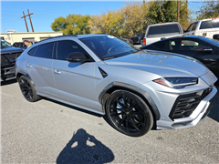 2019 Lamborghini Urus 