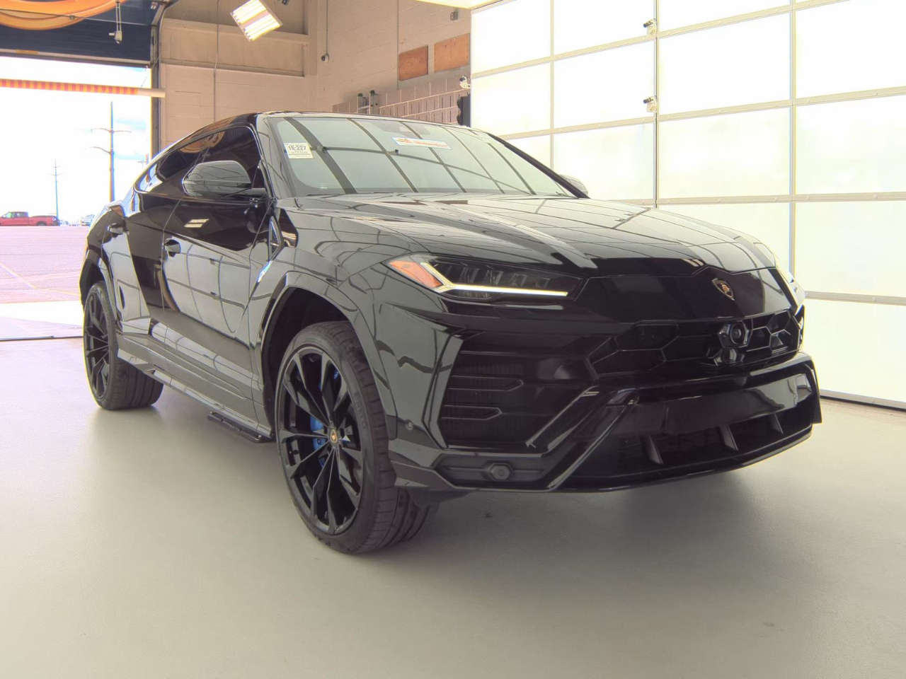 2021 Lamborghini Urus AWD