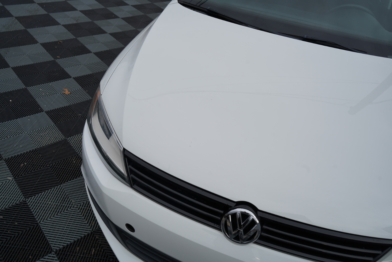 Volkswagen Jetta Sedan 4dr Auto S 2014