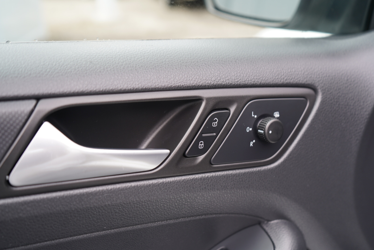 Volkswagen Jetta Sedan 4dr Auto S 2014