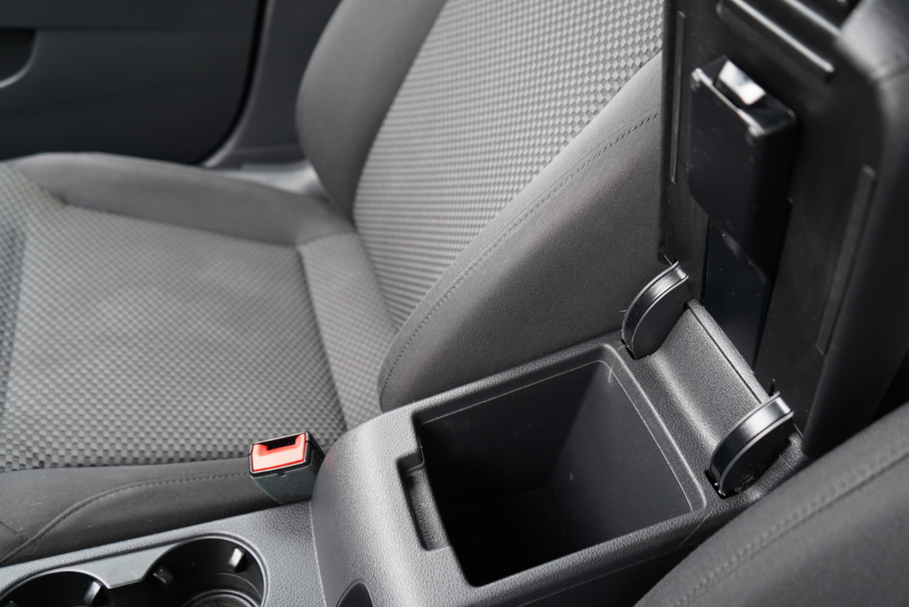 Volkswagen Jetta Sedan 4dr Auto S 2014