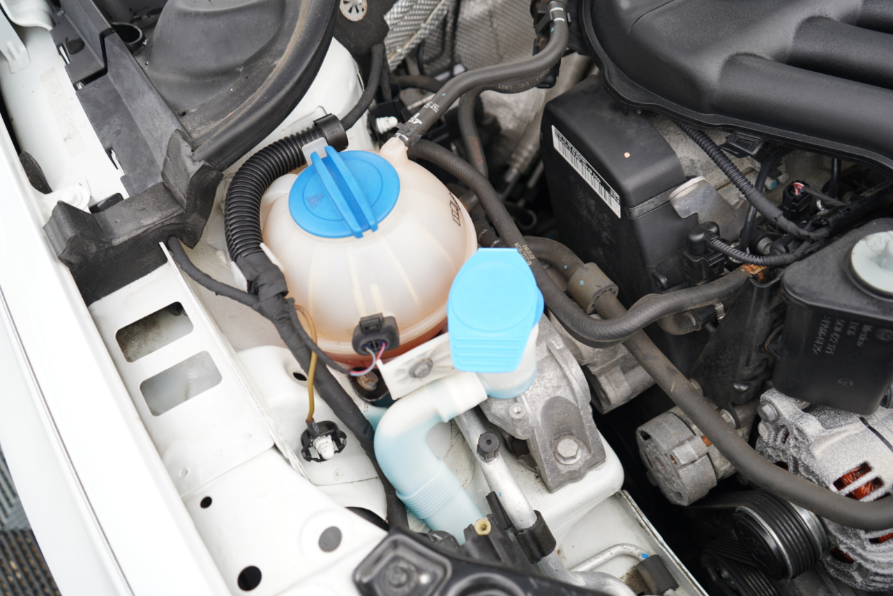 Volkswagen Jetta Sedan 4dr Auto S 2014