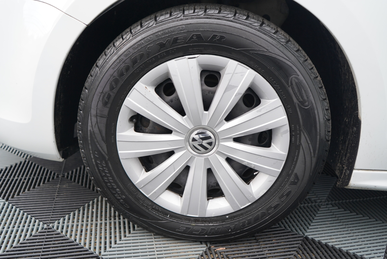 Volkswagen Jetta Sedan 4dr Auto S 2014