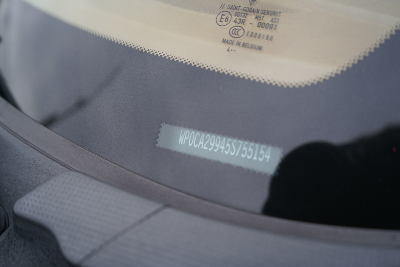 Porsche 911 2dr Cabriolet Carrera 2005