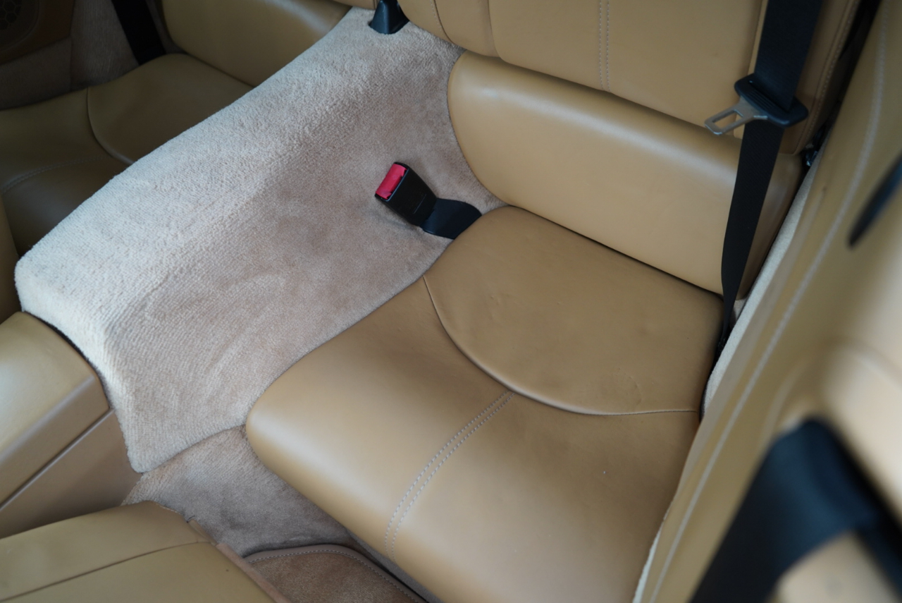 Porsche 911 2dr Cabriolet Carrera 2005