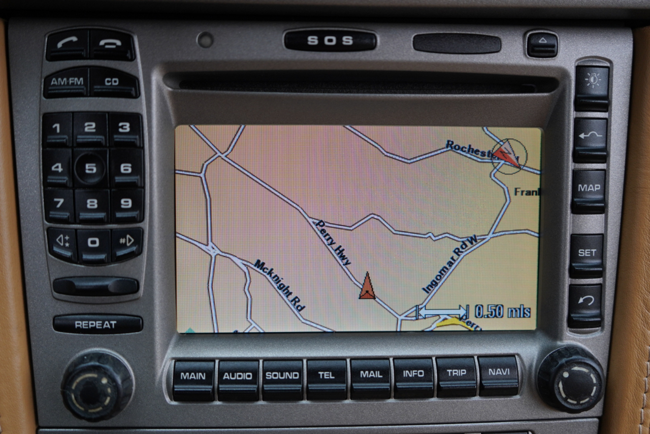 Porsche 911 2dr Cabriolet Carrera 2005