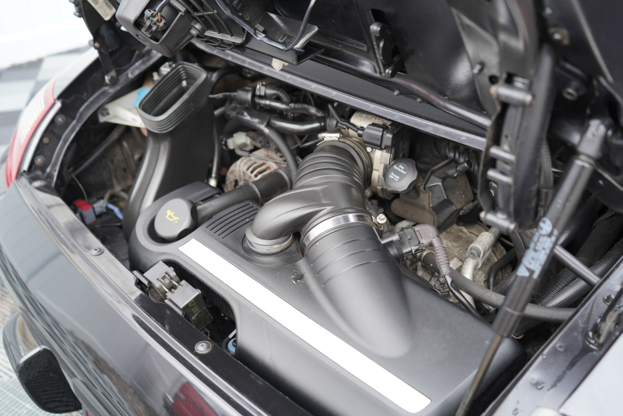 Porsche 911 2dr Cabriolet Carrera 2005