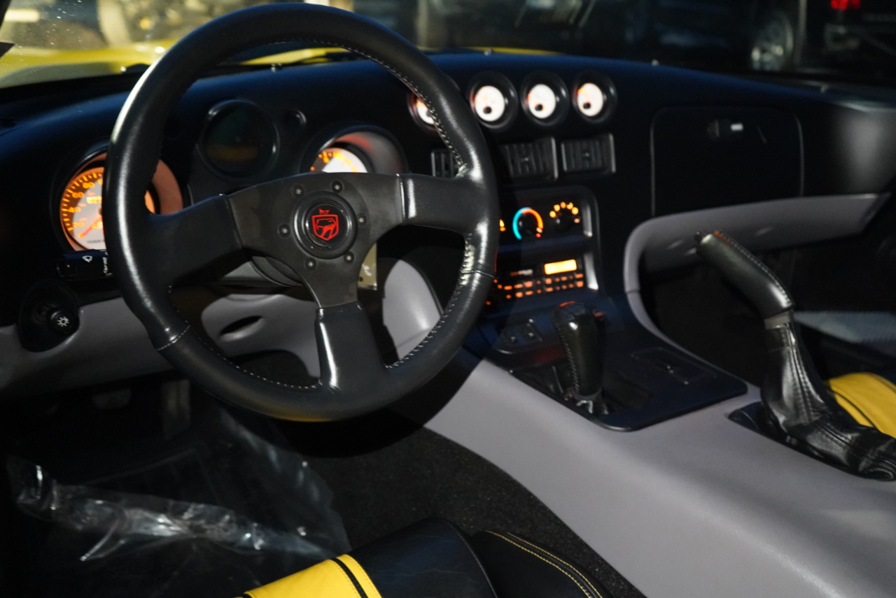 Dodge Viper 2dr RT/10 Convertible 1994
