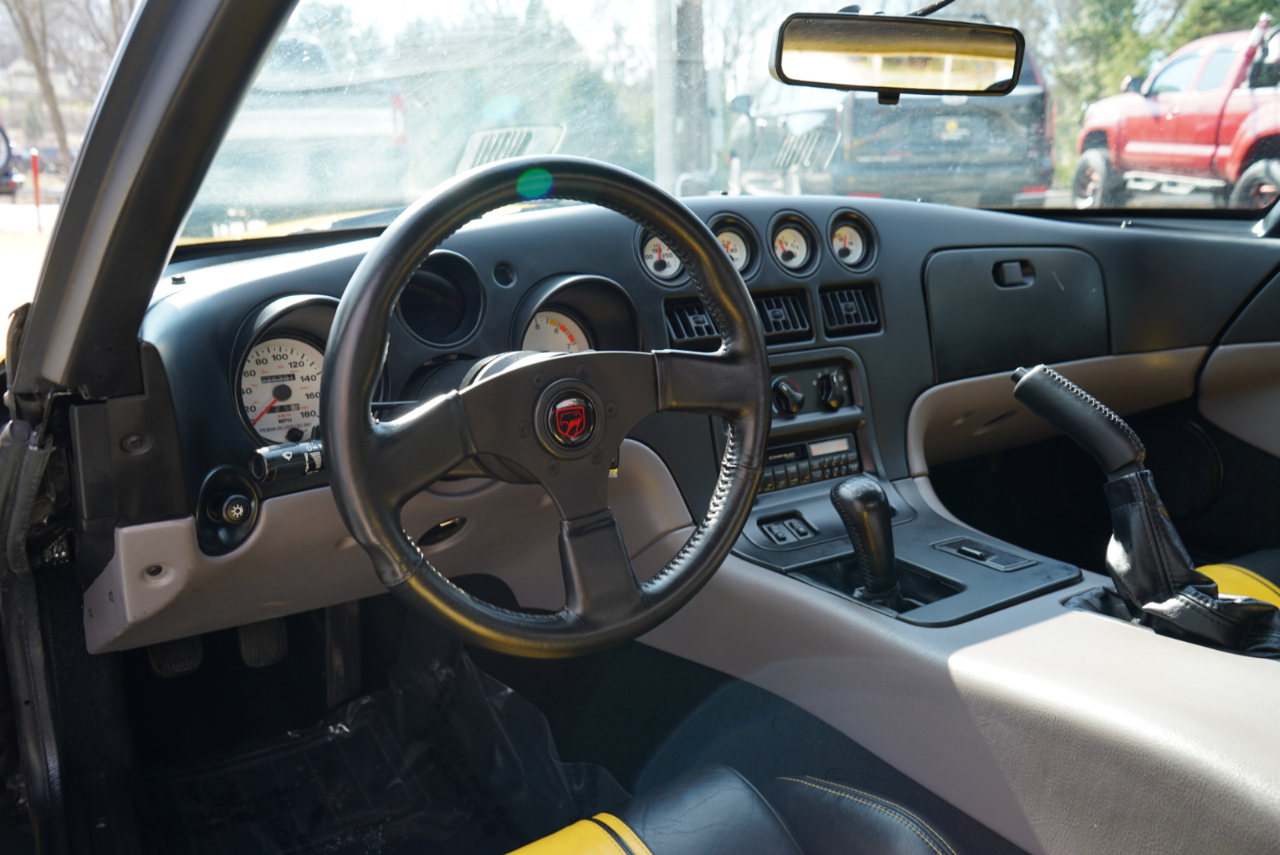 Dodge Viper 2dr RT/10 Convertible 1994